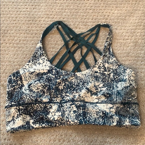 lululemon athletica Other - LLL free to be moved bra